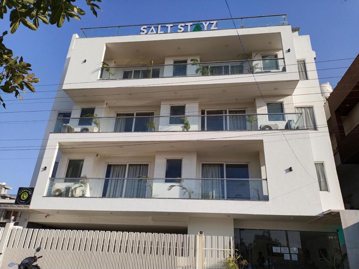 Saltstayz Sector 52 - Ardee City Mall Gurgaon Extérieur photo
