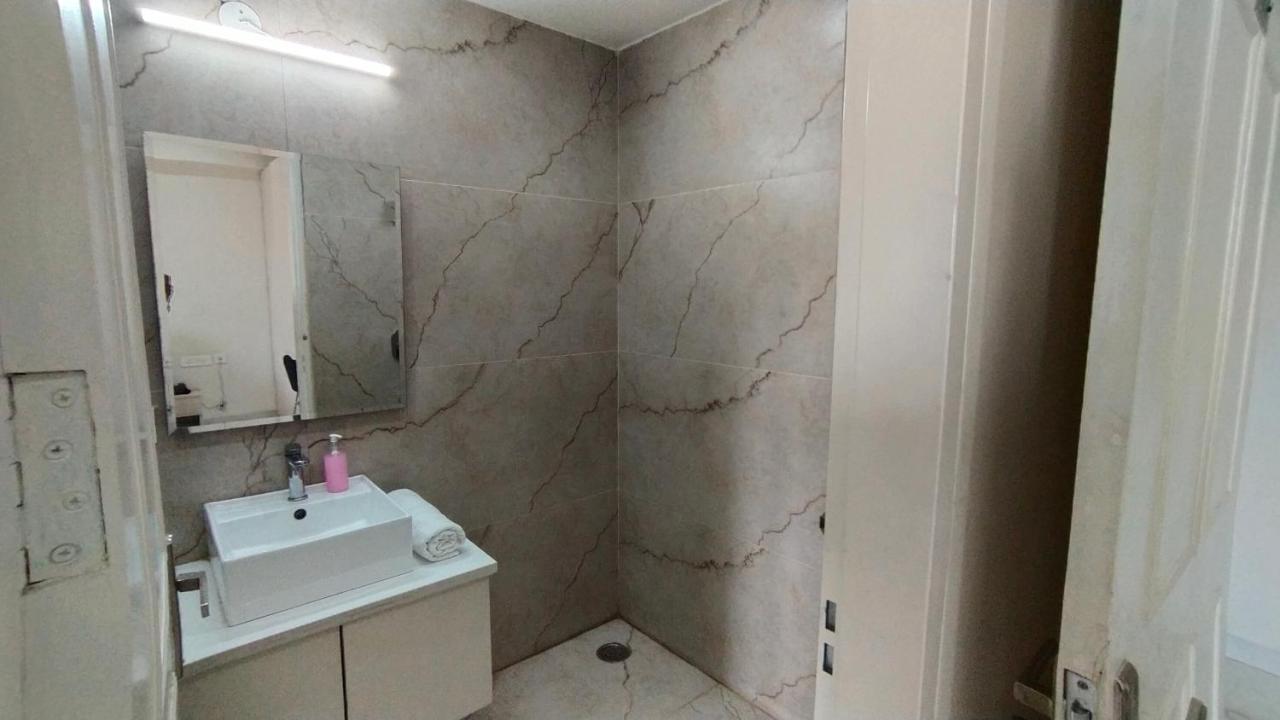 Saltstayz Sector 52 - Ardee City Mall Gurgaon Extérieur photo
