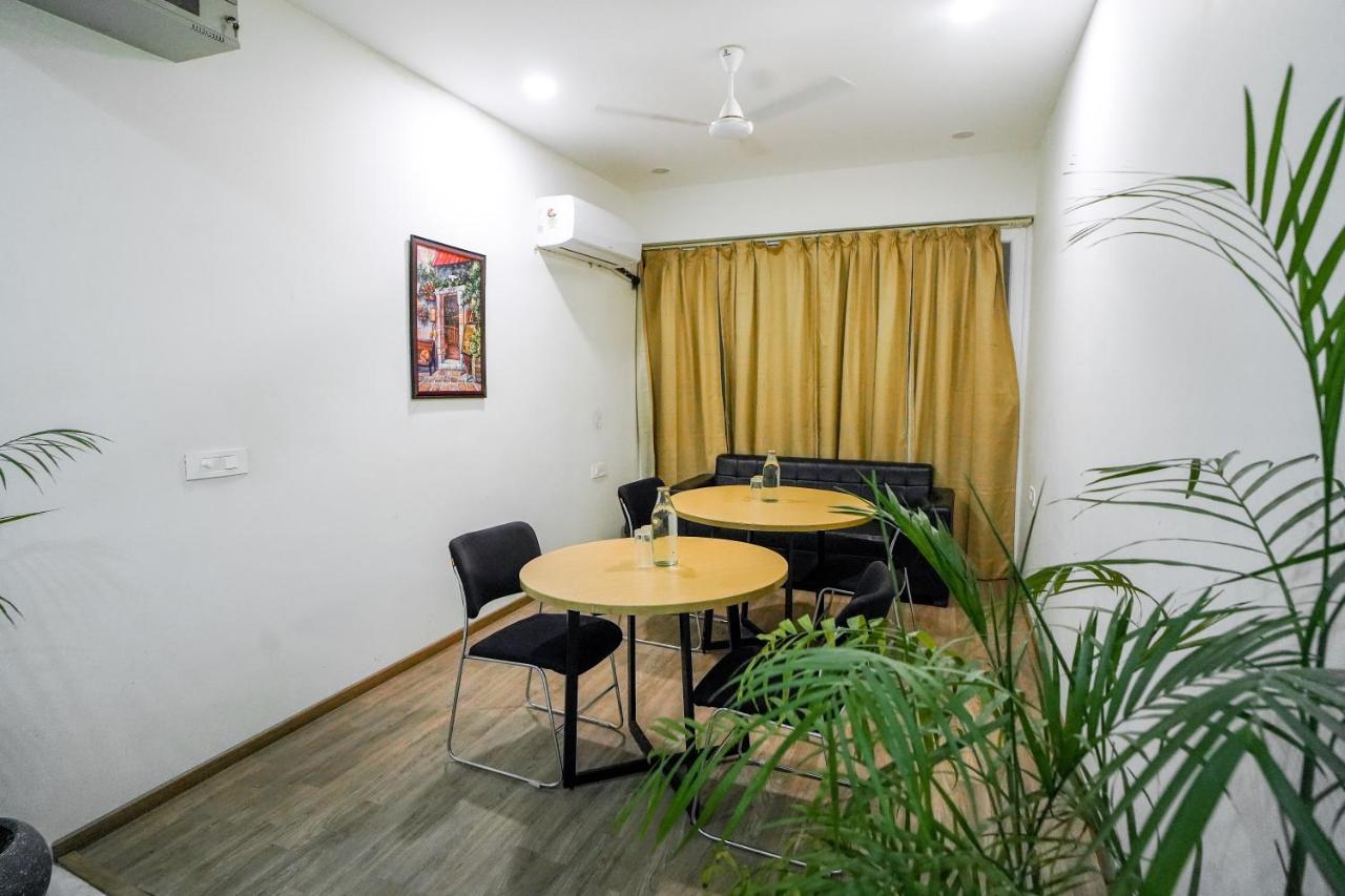 Saltstayz Sector 52 - Ardee City Mall Gurgaon Extérieur photo