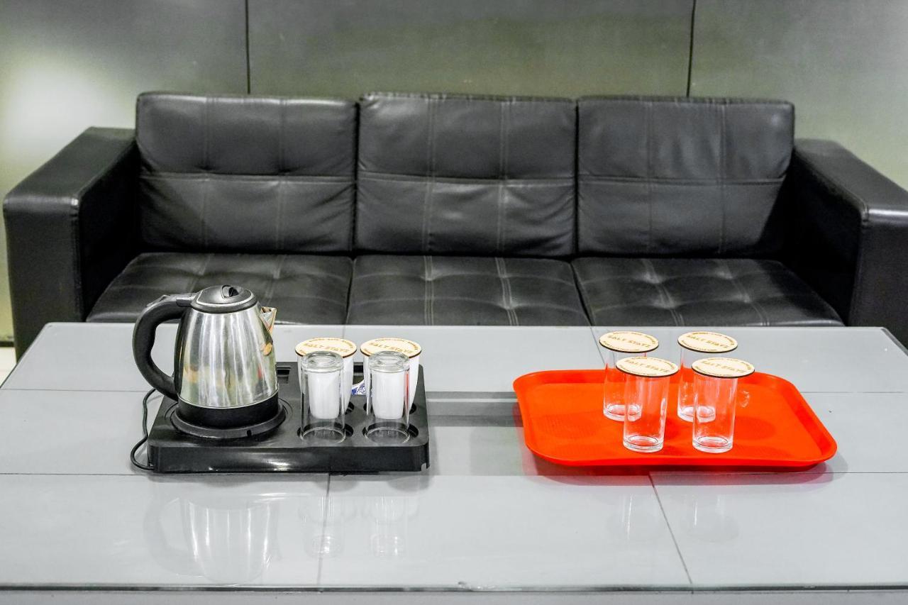Saltstayz Sector 52 - Ardee City Mall Gurgaon Extérieur photo